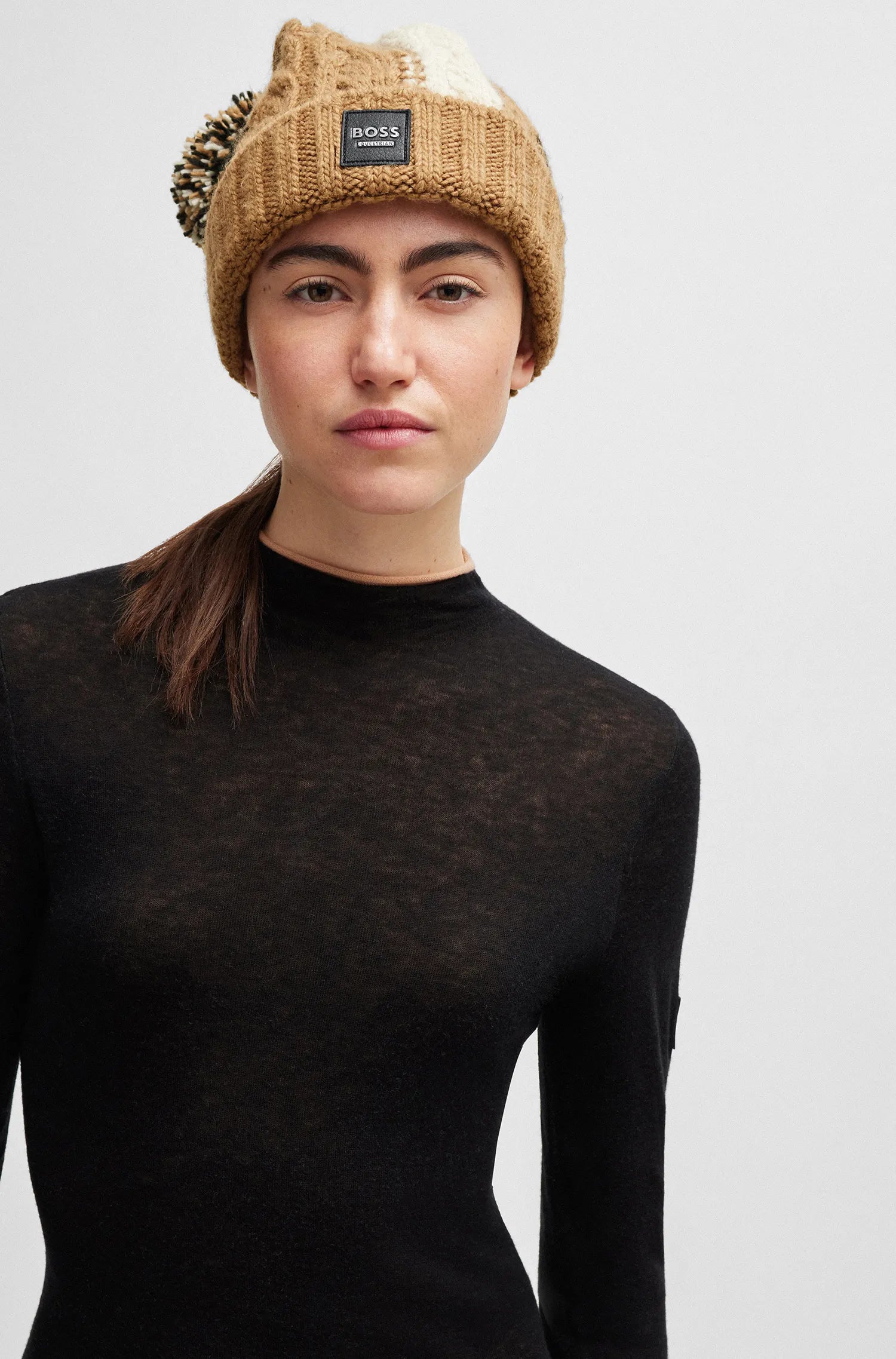 BEANIE BOBBLE SIGNATURE COLOUR BLOCK