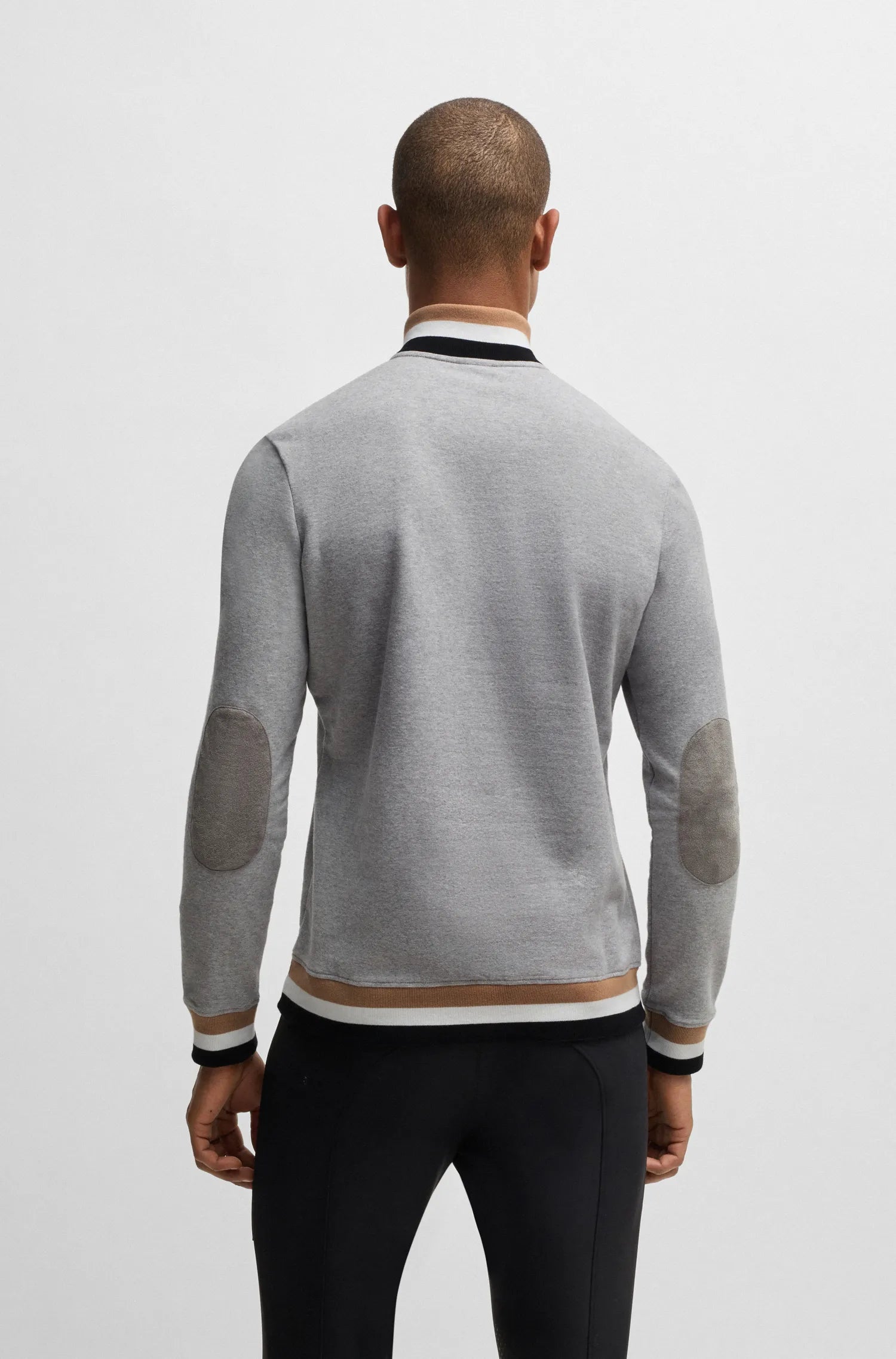 Troyer Sweater Signature