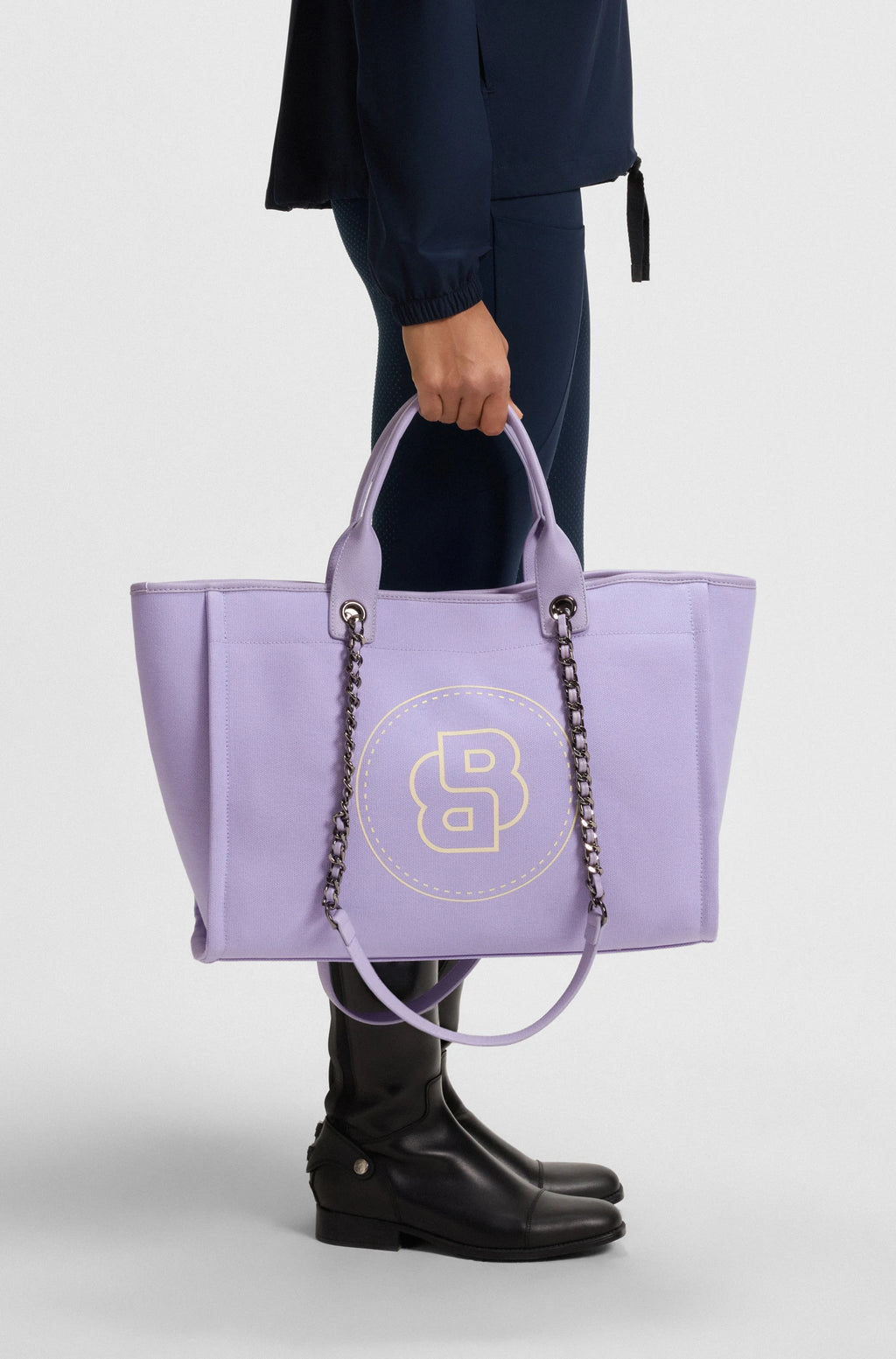 Charleen Stable Shopper