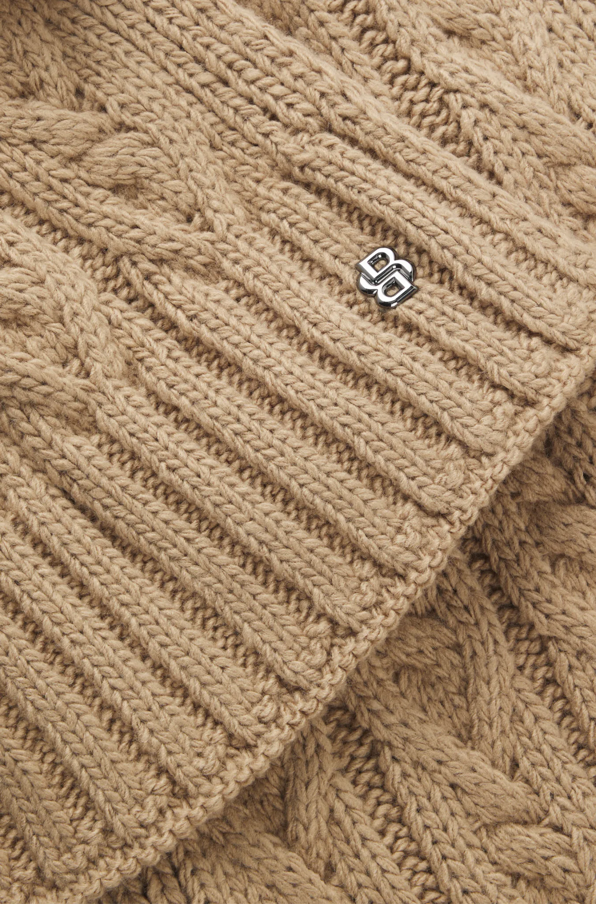 Walnut | Bora Scarf Cable, view 4